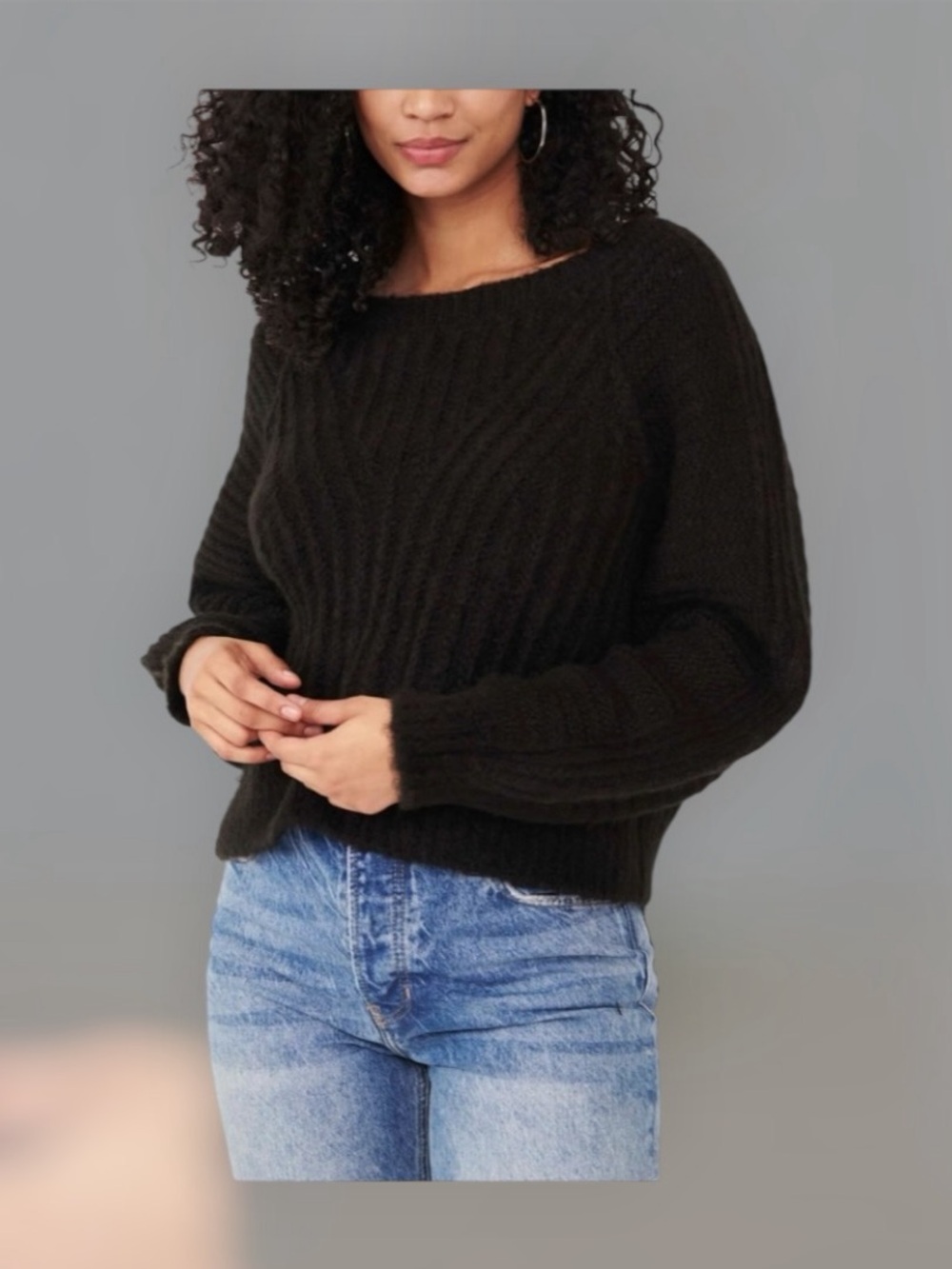 Free People Ladies Comfy
Raglan Sleeve Carter Pullover
Black